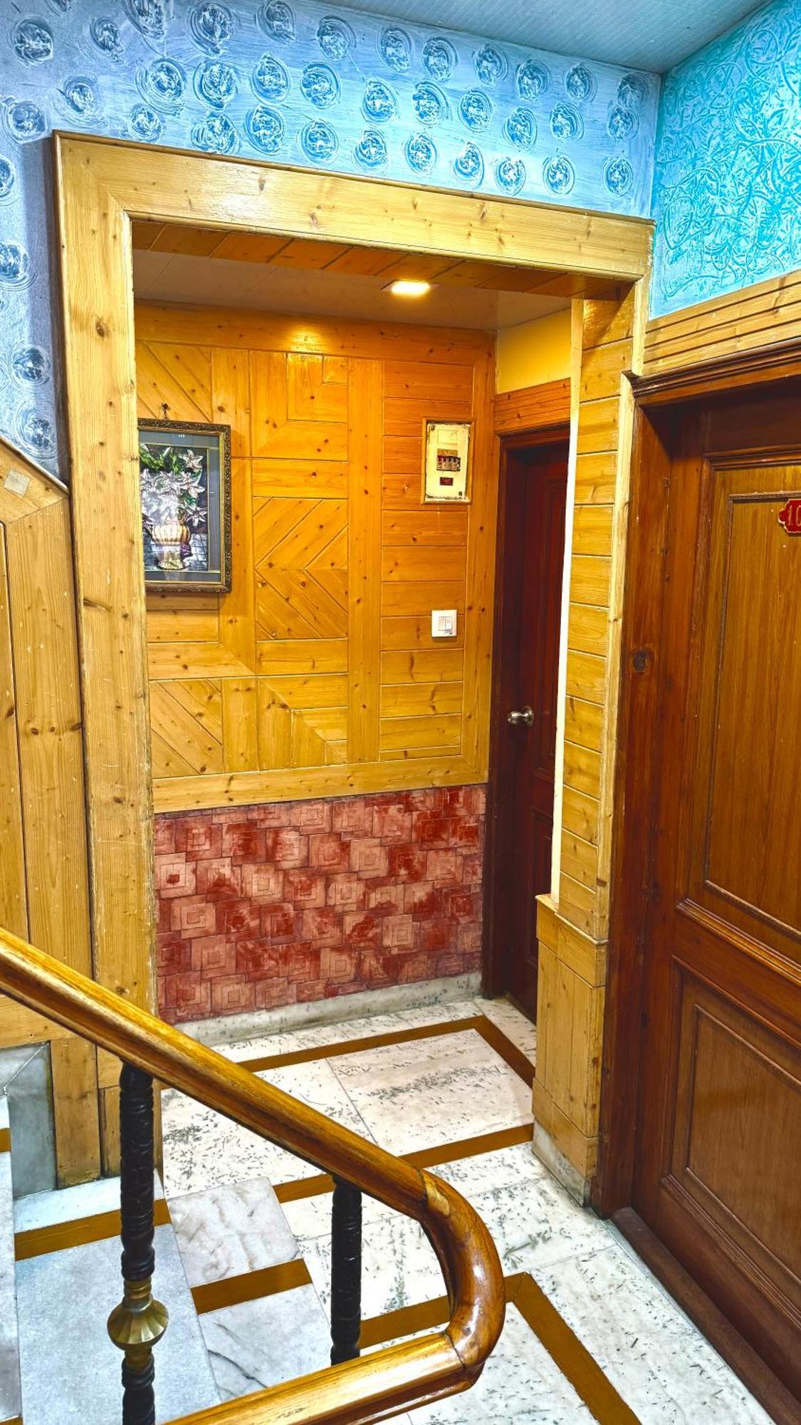 Hotel Apple Regency Shimla Exteriör bild