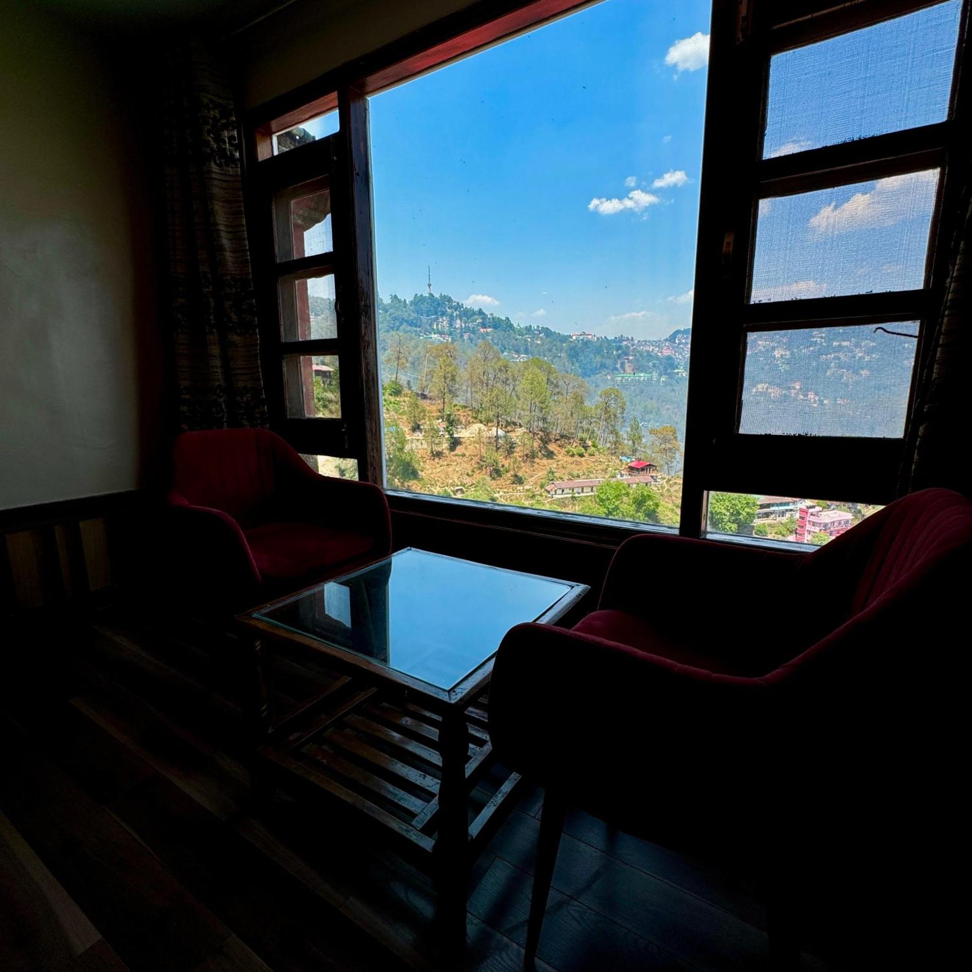 Hotel Apple Regency Shimla Exteriör bild